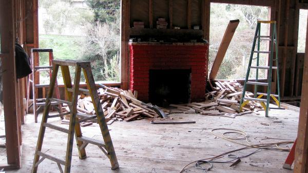 برآورد هزینه بازسازی ملک چطور انجام می گردد؟