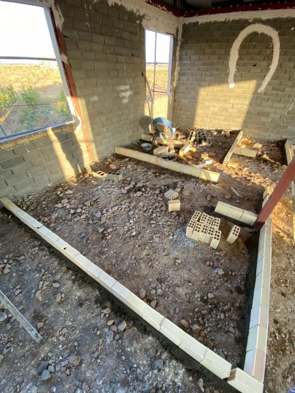 مرحله ششم: دیوارچینی محیطی و دیوار چینی اتاق ها مرحله ششم: دیوارچینی محیطی و دیوار چینی اتاق ها