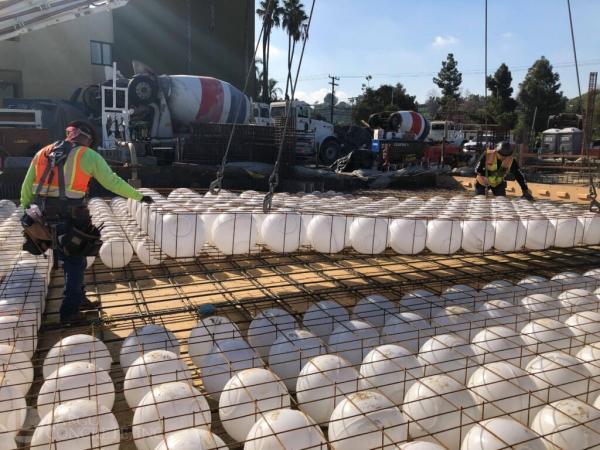 بابل دک (Bubble Deck) چیست و چه مزایای دارد؟